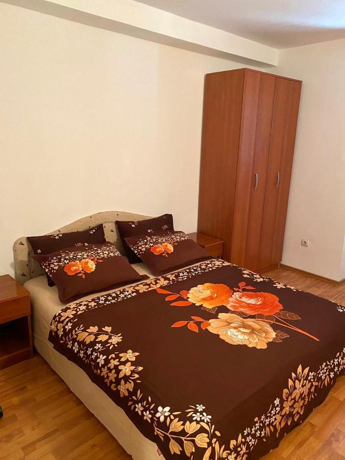 Apartments Teodora Obala Petrovac Ngoại thất bức ảnh