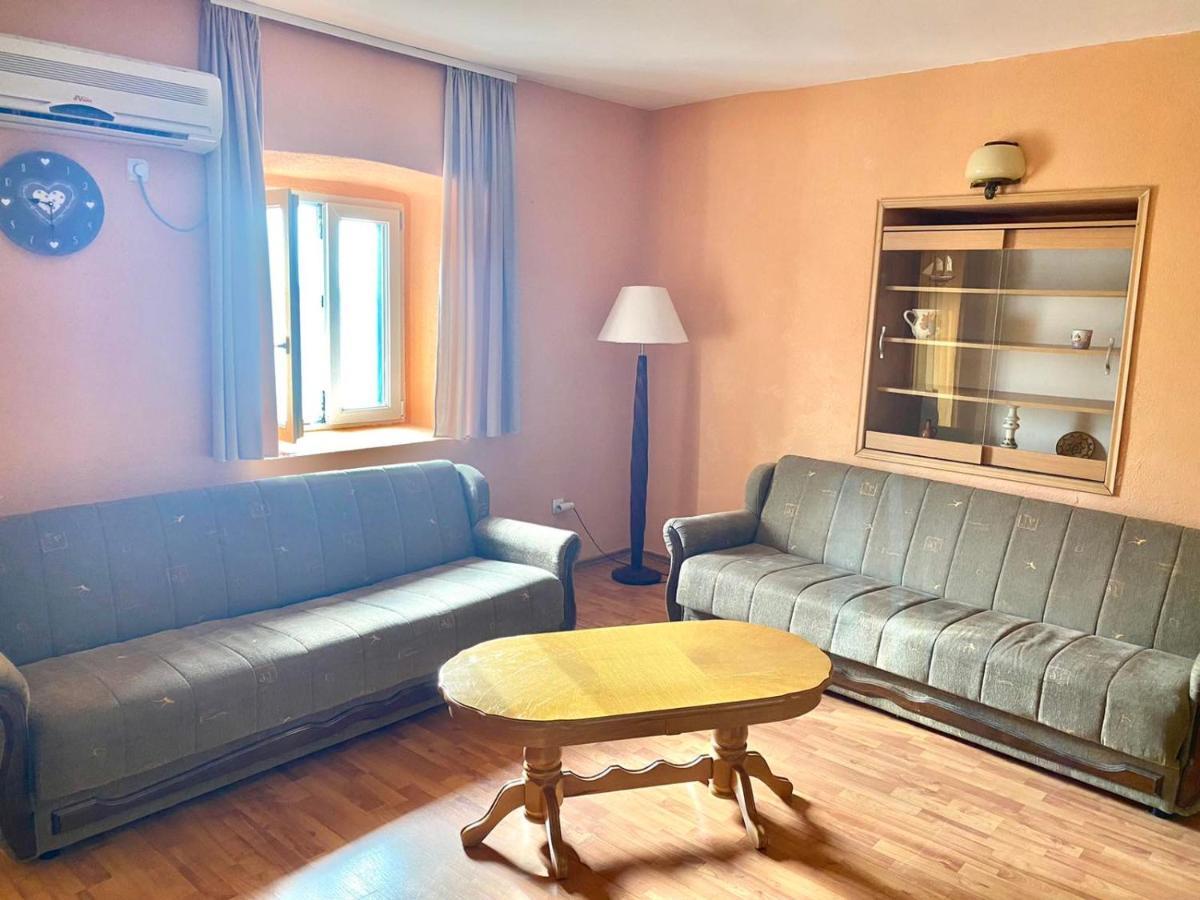Apartments Teodora Obala Petrovac Ngoại thất bức ảnh