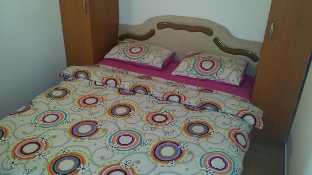 Apartments Teodora Obala Petrovac Phòng bức ảnh